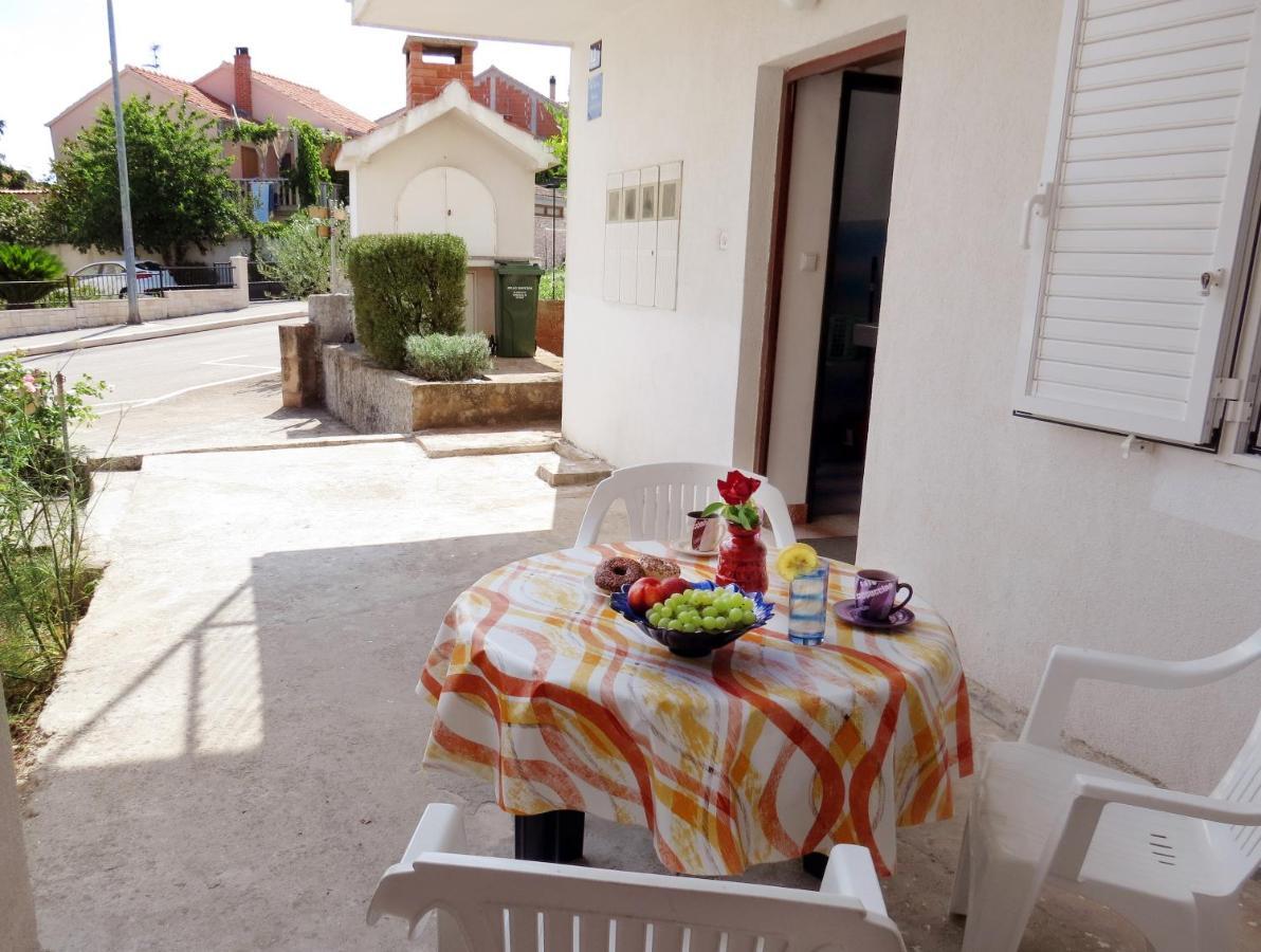 Apartment Jadro Supetar Buitenkant foto